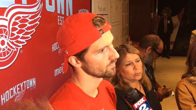 Darren Helm and Red Wings’ fourth line off to good start смотреть онлайн