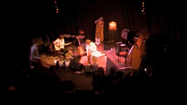 Black Cloud Man - Mattias Hellberg Mattias Areskog смотреть онлайн