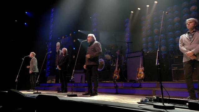 Eleanor Rigby (The Beatles), Performed Live By The Analogues