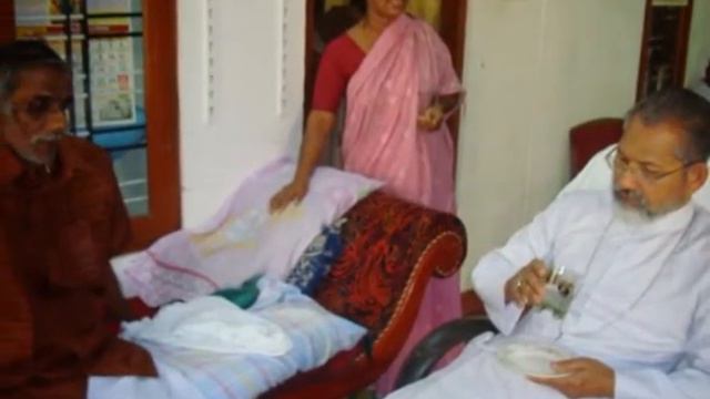 Subin Joseph ( Perumthottam Pithavu Visited My Home ) смотреть онлайн