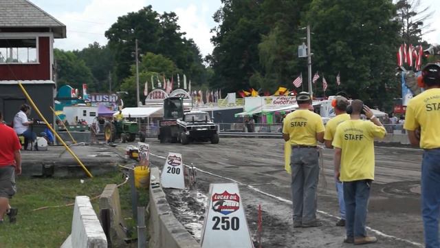 Rich Way with Which Way To Go at cobleskill fair 7-28-2012 смотреть онлайн
