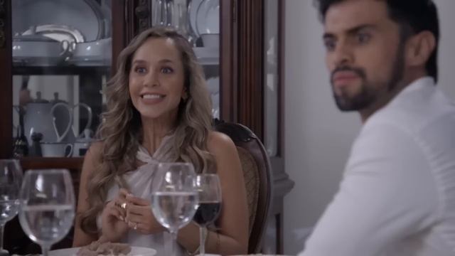 Saúl corre a Alberto de su fiesta | La Rosa de Guadalupe 3/4 | Cascarita смотреть онлайн