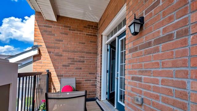 425 Hinton Terrace, Milton смотреть онлайн