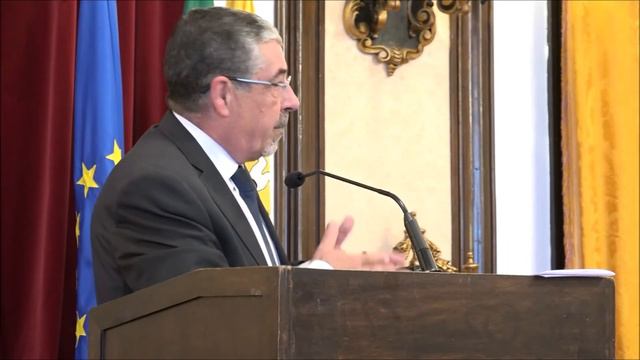 Intervenção de Manuel Machado na Assembleia Municipal de Coimbra de 10/10/2018 смотреть онлайн