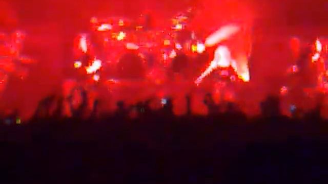 Arch Enemy - Revolution Begins; Daniel Erlandsson Solo