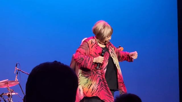 Mavis Staples -"For What It's Worth" Savannah Music Festival - Lucas Theater, Savannah GA 4-01-202 смотреть онлайн
