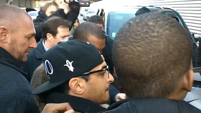 Kanye West à Paris January 2014 FASHION WEEK Défilé Givenchy Show France смотреть онлайн