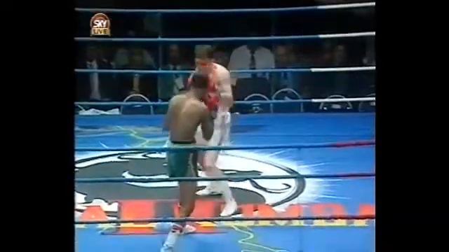 Kelton McKenzie V Barry Jones on SKY Sports смотреть онлайн