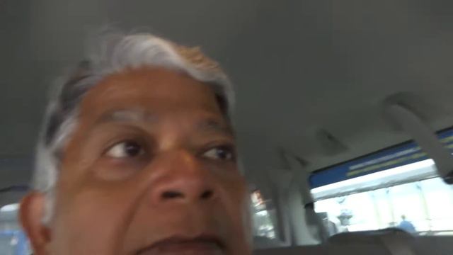 Aruna & Hari Sharma in Super Shuttle Washington IAD to Pentagon City, Arlington VA, Jun 12, 2014 смотреть онлайн
