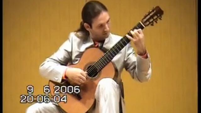 Marco Tamayo performing Paganini's Capricio no. 5 - II part смотреть онлайн