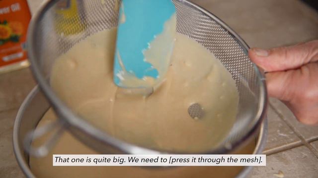 Nian Gao (年糕, Lunar New Year Cake) | Cooking With Mama Lin