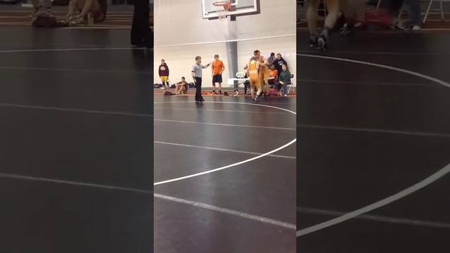 165 - Michael Nord (Jamestown College) Vs. Johnathon Gonzal