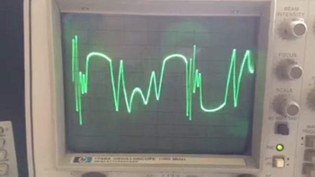Serge Wavefolder met Buchla Wavefolder in serie смотреть онлайн