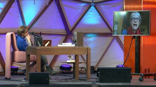 Les veus del planeta (Àudio català) смотреть онлайн