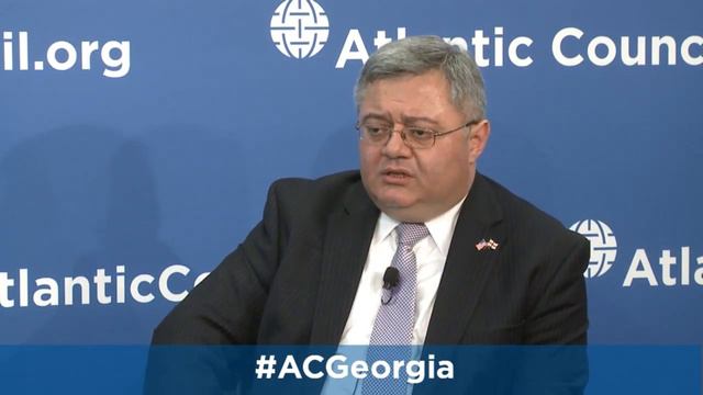 New Security Challenges in Georgia and the Caucasus with Mr. David Usupashvili смотреть онлайн