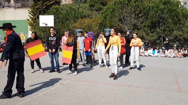 Pompeu Fabra BDN 2A смотреть онлайн