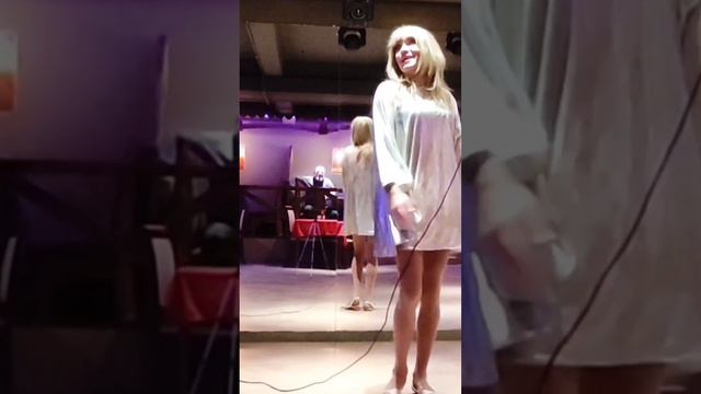 Алла Пугачёва "Полковник" апр 2023 - СИрёШка ЭЙ смотреть онлайн