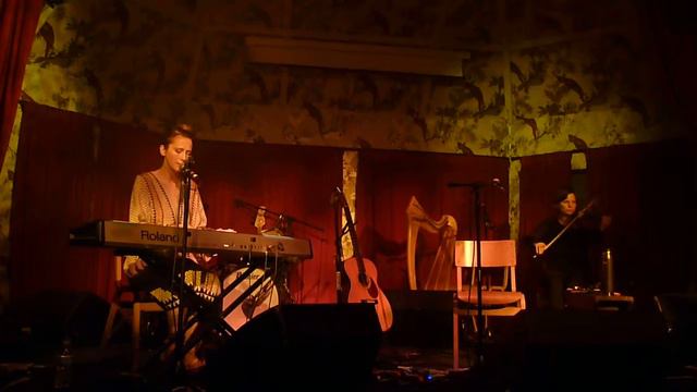 Lou Rhodes - Magic Ride - Manchester Deaf Institute - 20/10/2016 смотреть онлайн