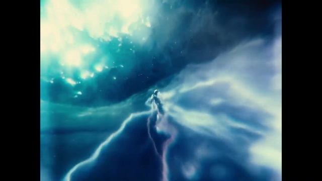 Flash (Ezra Miller) Vs Flash (Grant Gustin) - Who's The Better Flash?