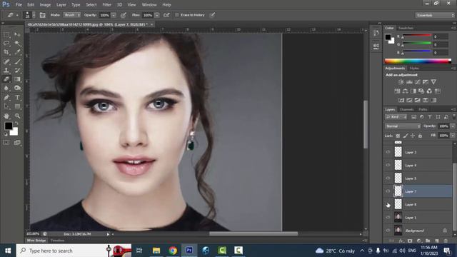 Is Jessica Brown Findley perfect? golden ratio face