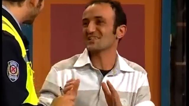 Çok Güzel Hareketler Bunlar 14. Bölüm - Benzin смотреть онлайн