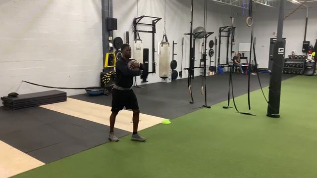 Danny Gilbert Jr Off season Grind смотреть онлайн