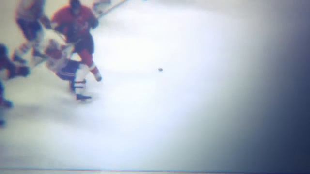 Phaneuf's big hit on Andrighetto смотреть онлайн