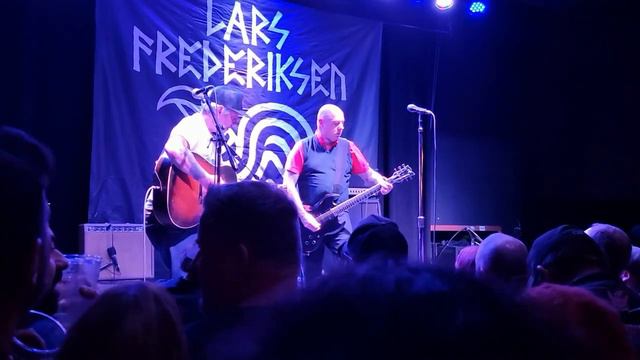 Lars Frederiksen Constellation Room Santa Ana CA 3 -30 -2022 смотреть онлайн