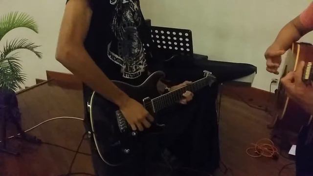 Impromptu Guitar Solo By Julius G