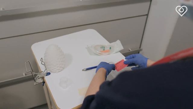 Sairaanhoitajana Helsingin kaupungin sairaaloissa 🏥 ⎪ Helsingin kaupunki & Duunitori смотреть онлайн