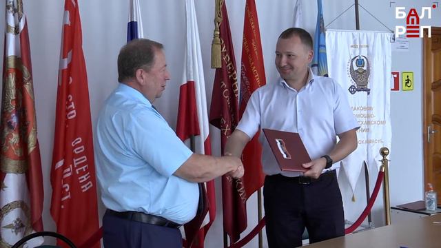 Парикмахерская становится мобильной! Студенты ГАЭмТ и соцработники организовали выездные бригады смотреть онлайн