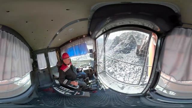 Видобуток залізної руди відкритим способом, Кар’єр АТ «Південний ГЗК» VR360 смотреть онлайн