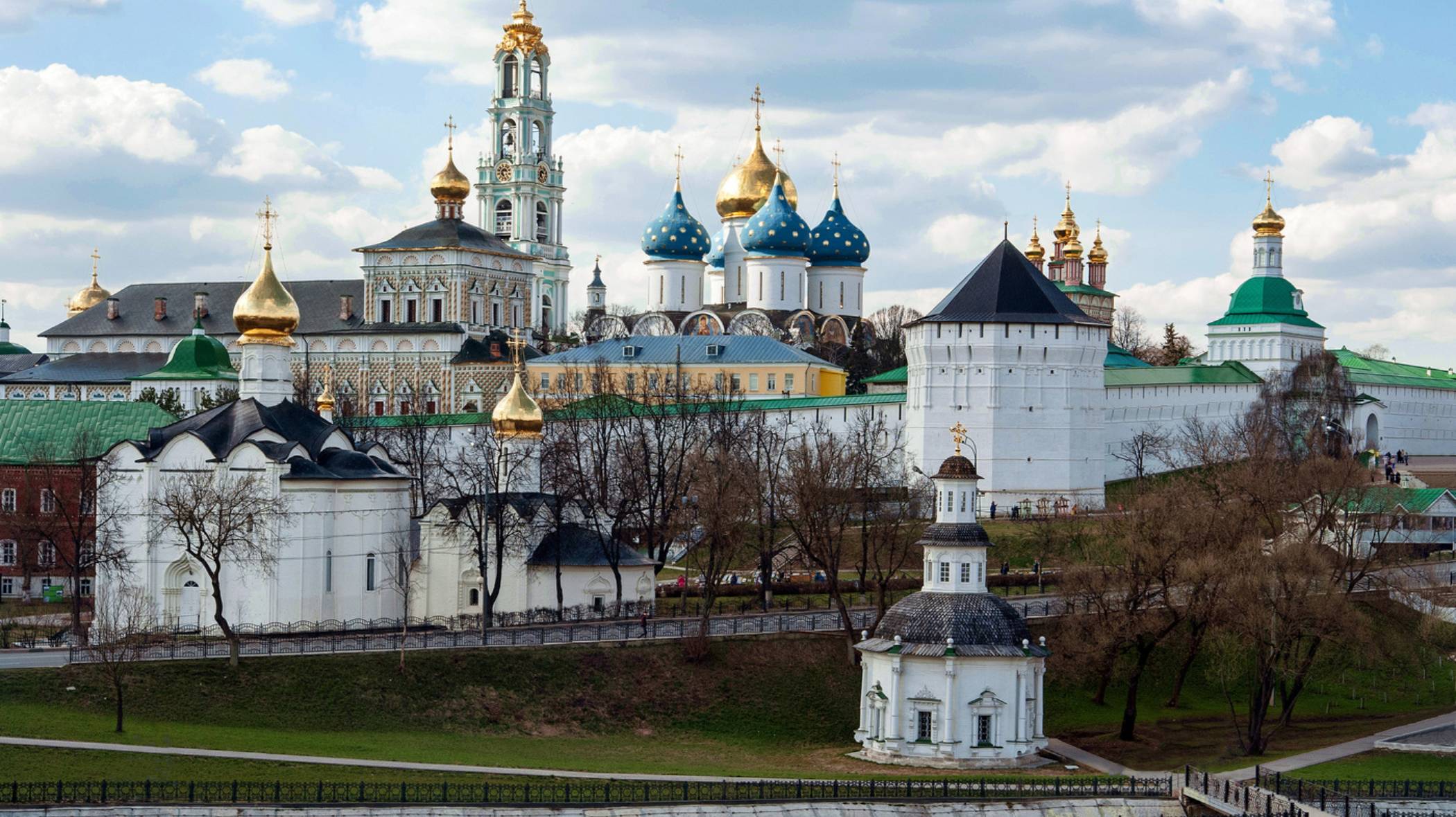 Свято-Троицкая Сергиева лавра. Сергиев Посад -2022 смотреть онлайн