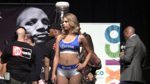 Keith Thurman vs Leonard Bundu WEIGH IN & FACE OFF TRASH TALK! смотреть онлайн