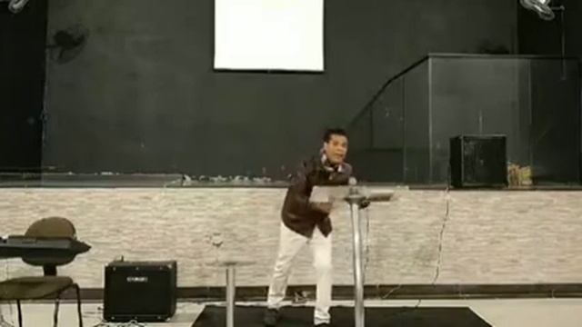 Domingo da Presença 🔥Rev. Marcelino смотреть онлайн