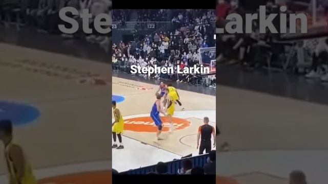 Shane Larkin Atıyor Efes Kazanıyor смотреть онлайн