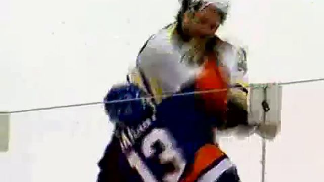 Hockeyfighters.cz Brett Gallant vs Boris Valabik.wmv смотреть онлайн