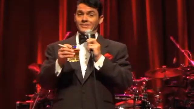 Felix Deneau as Dean Martin смотреть онлайн