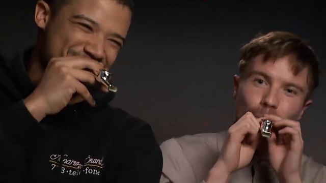 The Purest Form Of The Game Of Thrones Theme Song (Jacob Anderson And Joe Dempsie On Kazoos)