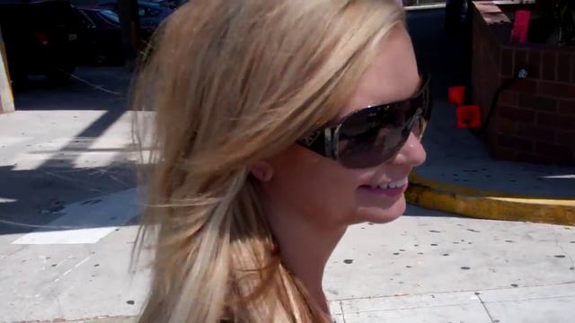 The sexy Mindy Robinson 4th of July Video 2 her friends смотреть онлайн