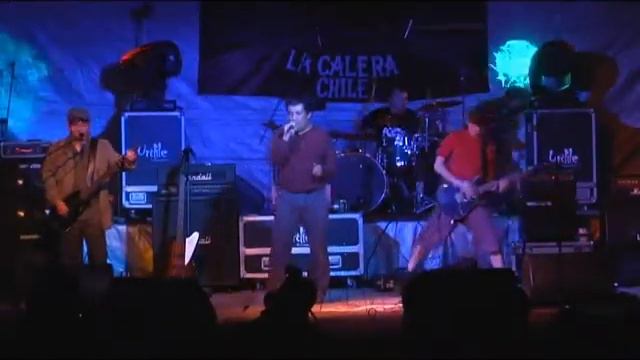 PERRO AGUAYO con agua fria смотреть онлайн