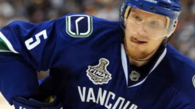 christian ehrhoff смотреть онлайн