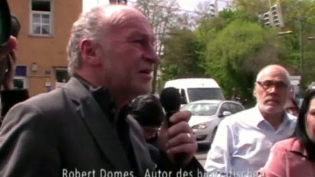 Verlegung der Stolpersteine für Lossa in Augsburg am 04.05.2017 смотреть онлайн