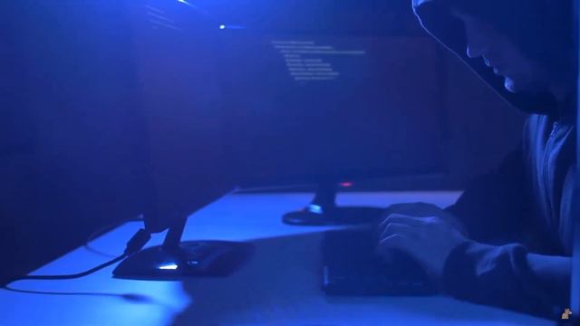 КТО ТАКИЕ ХАКЕРЫ?