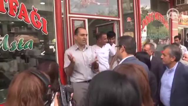 Sur'da HDP'li Heyete Halktan Büyük Tepki