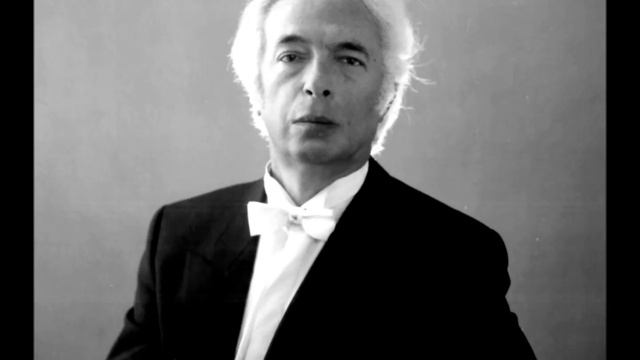 Leonid Brumberg plays Glazunov Waltz Op.42, No.3 смотреть онлайн