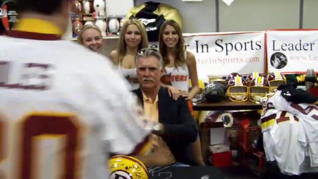 Diron Talbert Washington Redskins & The Hooters Girls