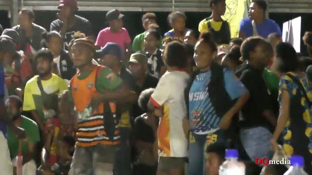 Sindaun Bagarap.Saugas band Live at Milne Bay province.DQmedia смотреть онлайн