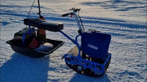 Едем на рыбалку на Неве и немного поболтаем