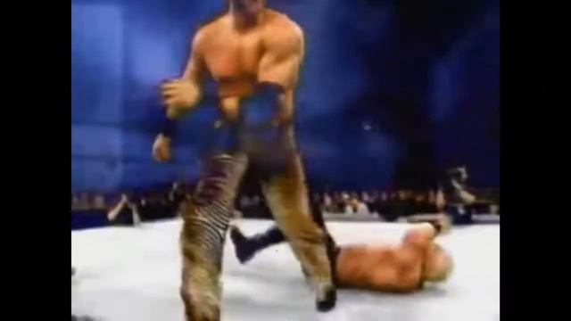 WWE Rico Titantron (WWE Raw 2) (720p Upscale) смотреть онлайн